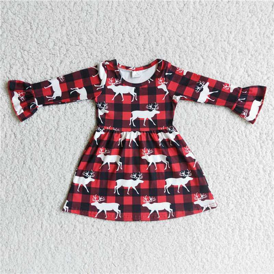 6 B2-21  Christmas bear dresses