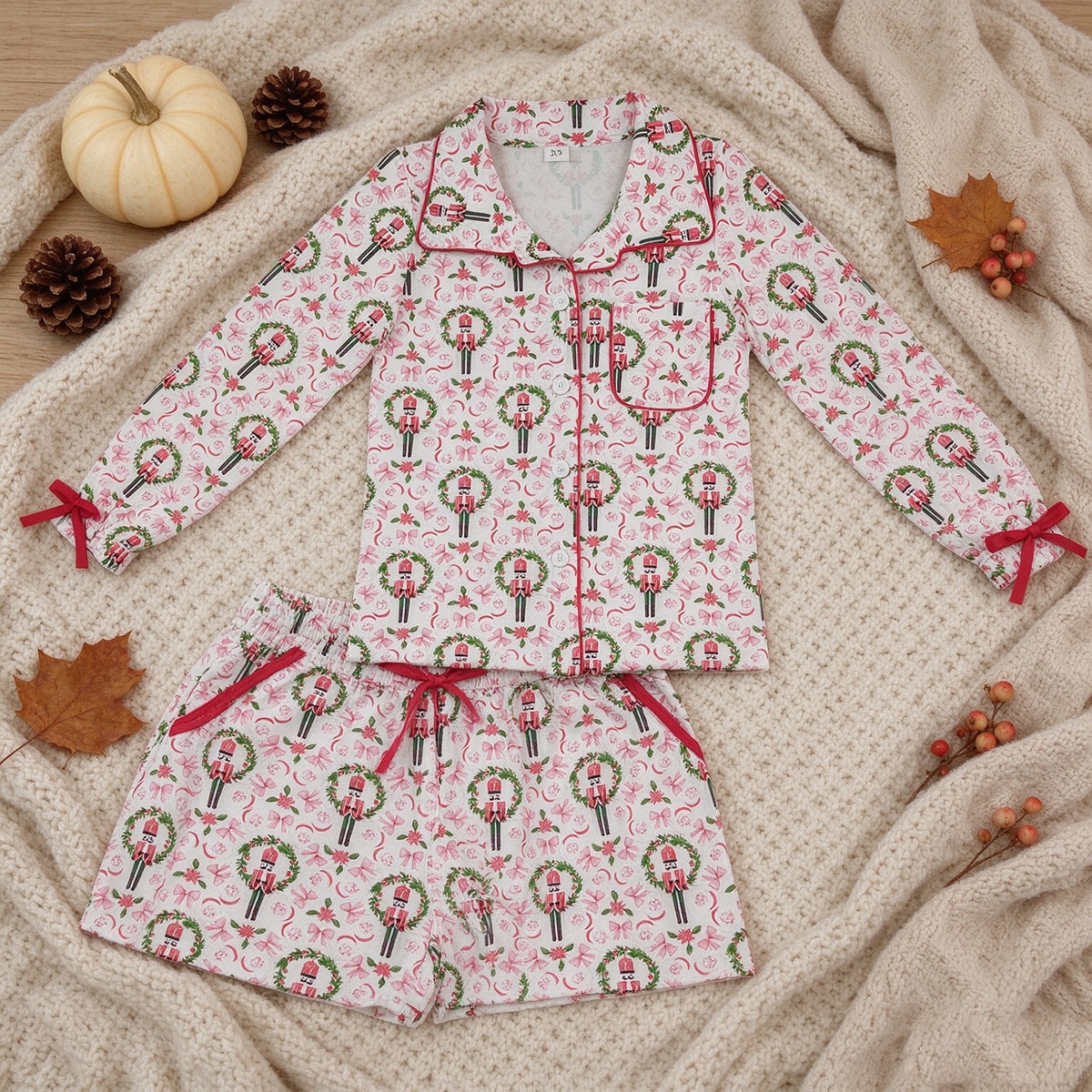 RTS NO MOQ  milk silk GLS0117 Adult Women Summer Soldier And Holly Button Pocket Top Shorts Holiday Christmas Sleepwear Sets