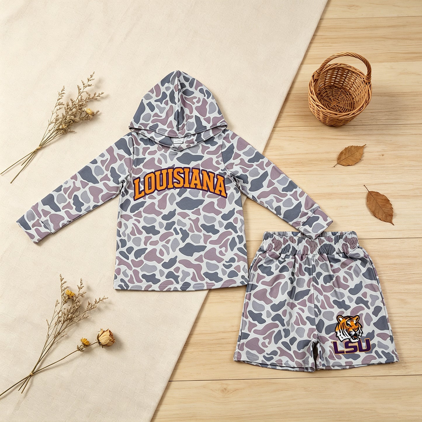 RTS NO MOQ milk silk BLS0045 Baby Boys Light Grey Camo Louisiana Long Sleeve Hoodie Short Team Clothes Set