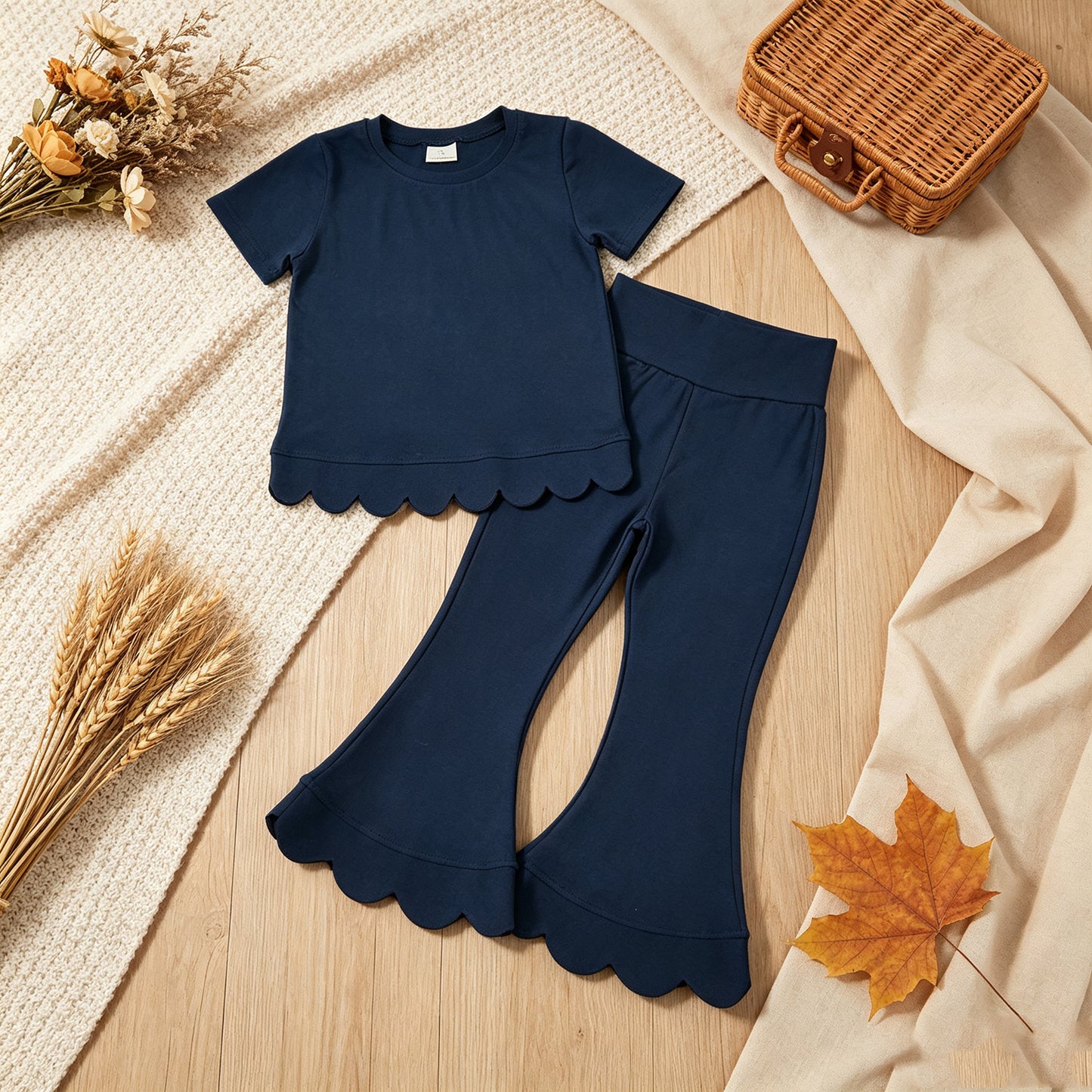 RTS NO MOQ （In stock） cotton GSPO2343（GT1773+P1081）Baby Girls Navy Short Sleeve Shirts Top Flare Pant Scallop Sets