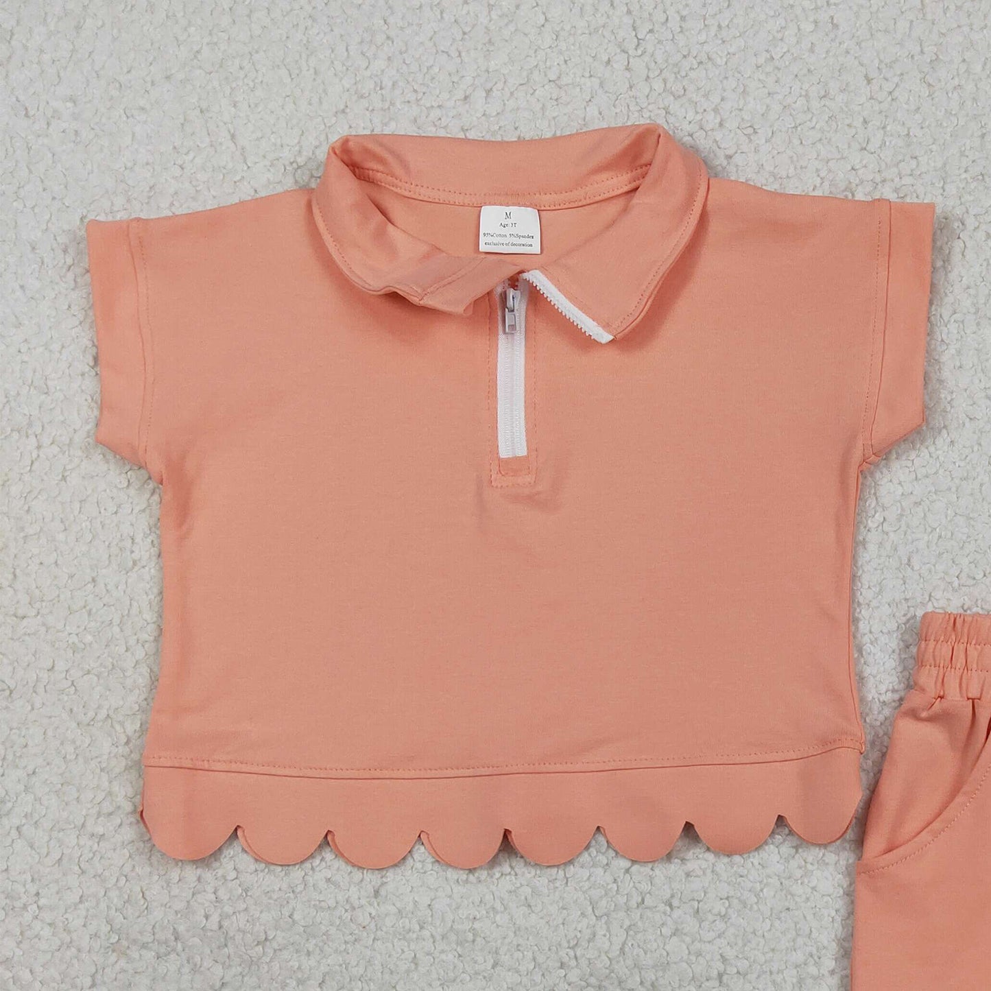 GSSO3374  RTS NO MOQ （In stock）Baby Girls Summer Fashion Short Sleeve Peach Zipper Scallop Pullover Top Pockets Short Checked Set