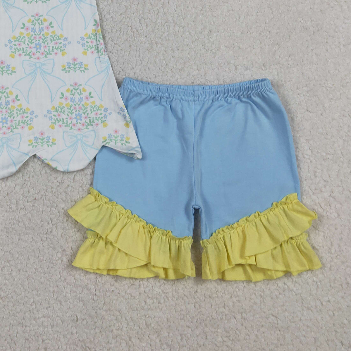 3.20 RTS NO MOQ （In stock）GSSO2767 Kids Clothing for Baby Girls Flutter Sleeve  Bow Flowers Checked Scallop Tunic Ruffle Shorts Clothes Sets