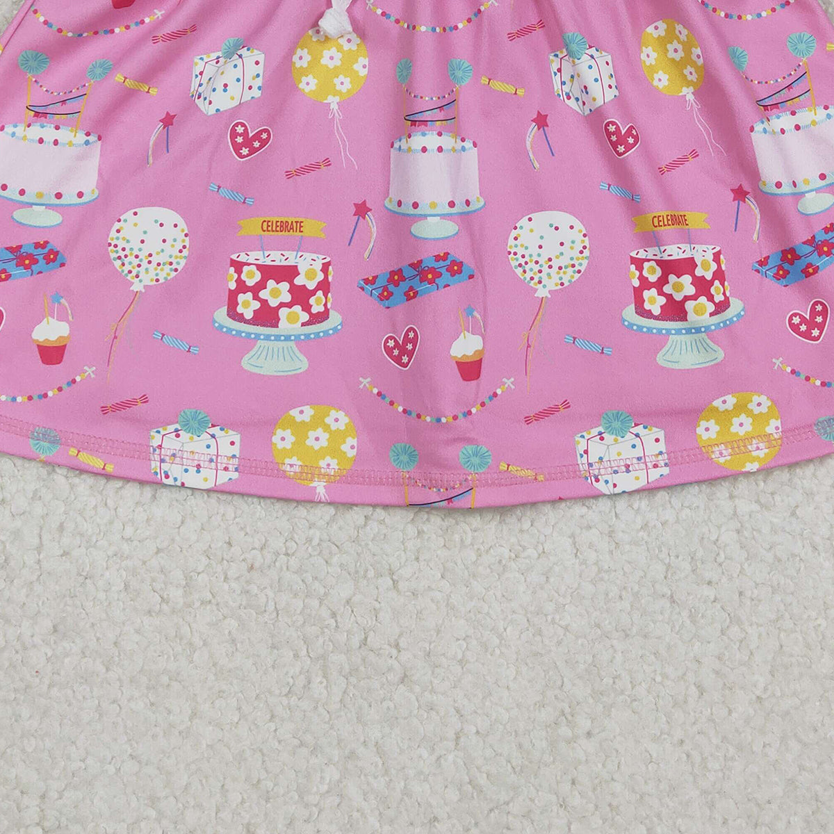 12.6 RTS NO MOQ （In stock）GLK0170 Baby Girls Summer Shorts Baby Girls Hearts Cakes Happy Birthday Yoga Active Skirt Shorts Bottom