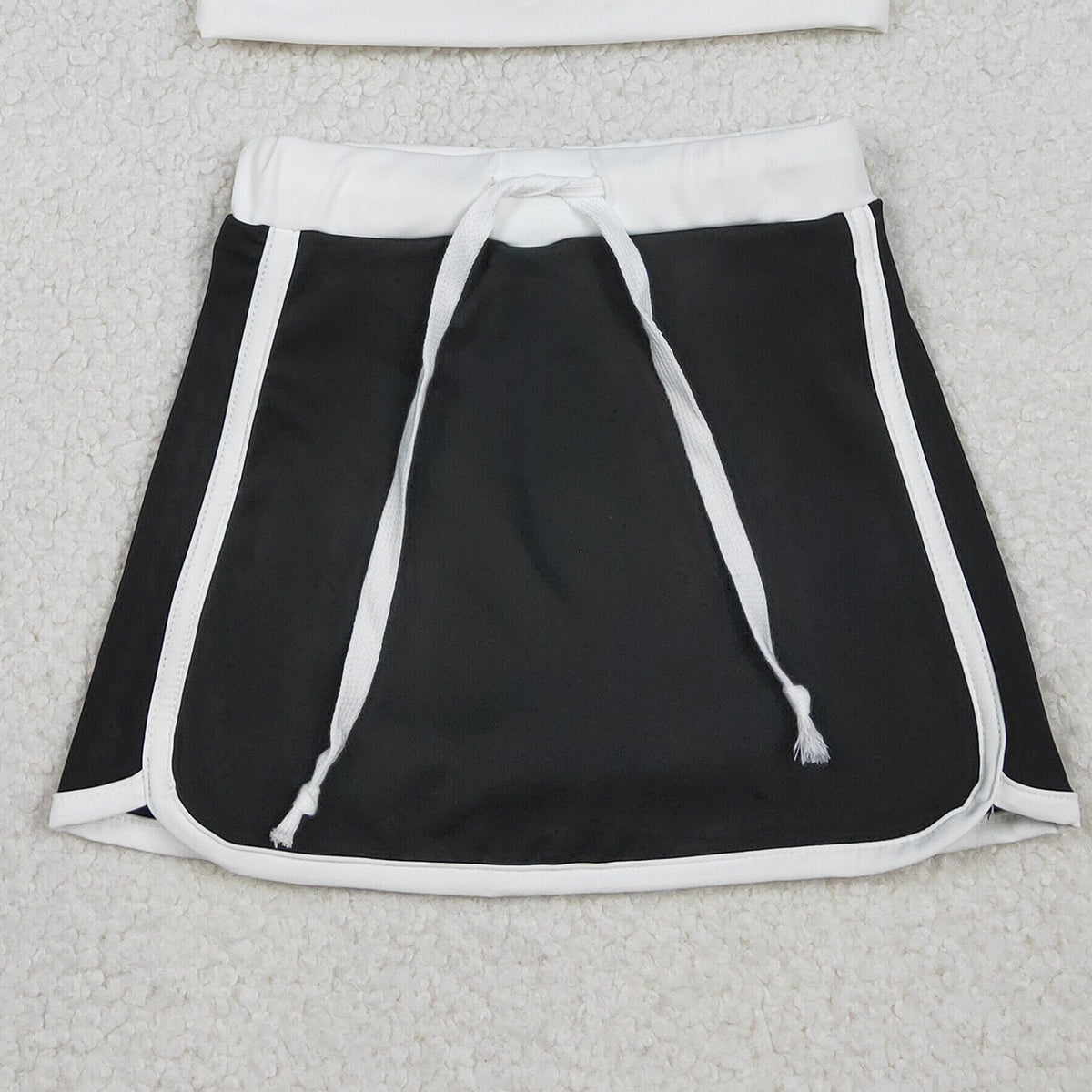 2.7 RTS NO MOQ （In stock）GLD1481 Baby Girls Black Long Sleeve Top Skirts Shorts Yoga Active Clothes Sets