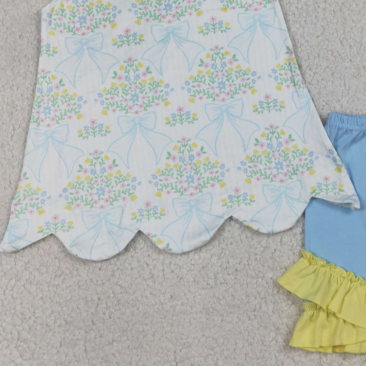 3.20 RTS NO MOQ （In stock）GSSO2767 Kids Clothing for Baby Girls Flutter Sleeve  Bow Flowers Checked Scallop Tunic Ruffle Shorts Clothes Sets