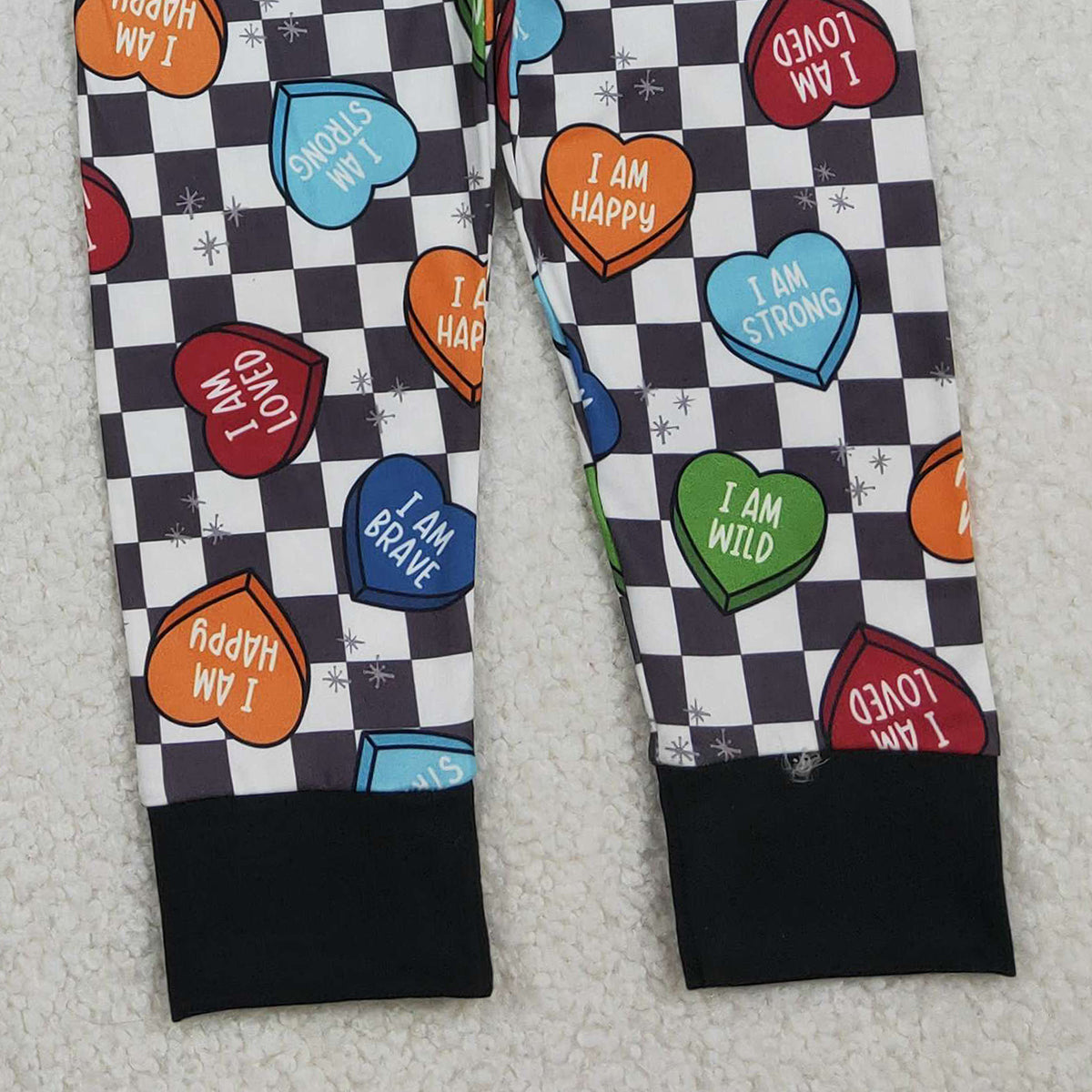 12.16 RTS NO MOQ （In stock）BSPO0490 Baby Boys Black Checked Hearts Top Pants Valentines Pajamas Sets