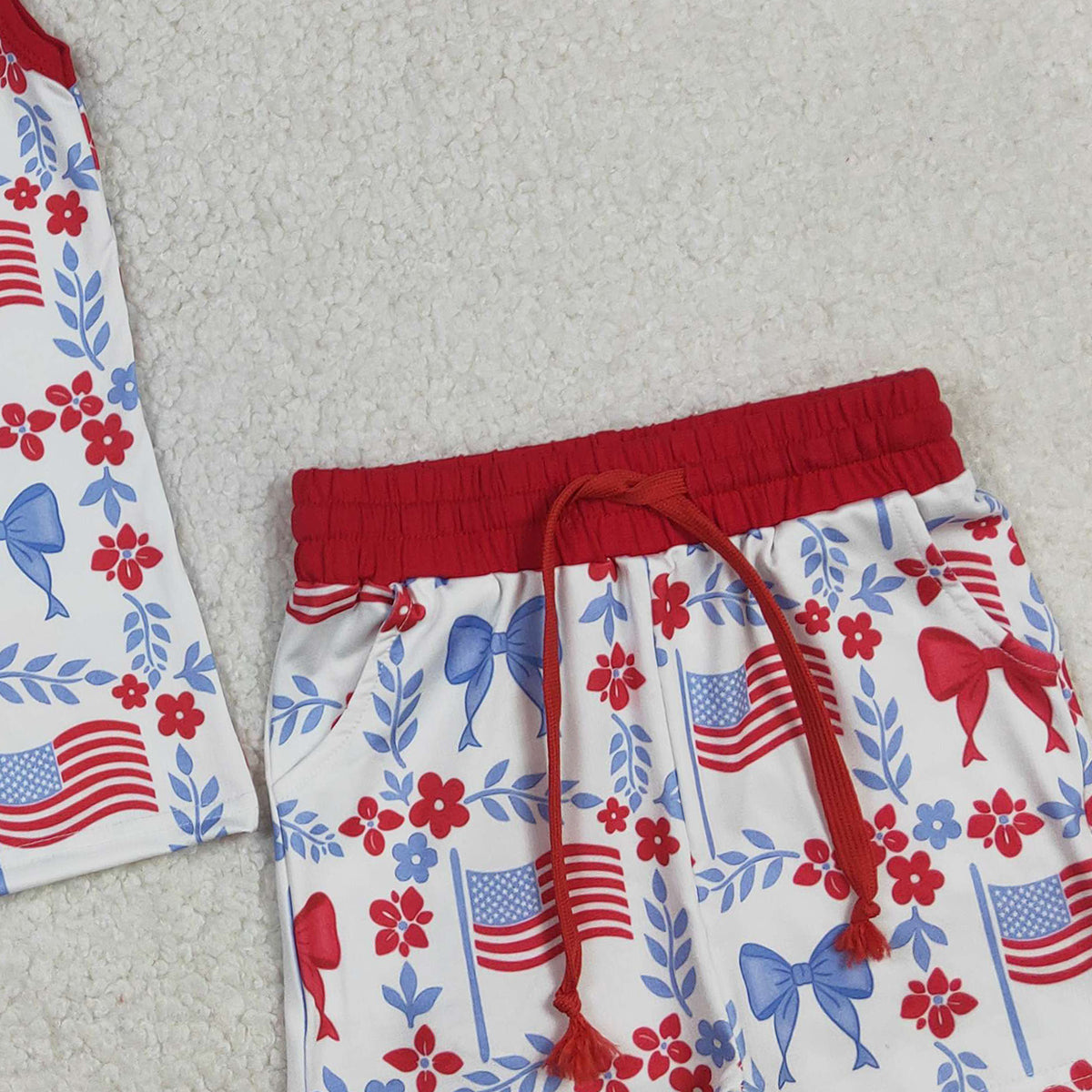 3.10 RTS NO MOQ （In stock）GSSO3094 Kids Clothing for Girls Baby Girls 4th of July Red Blue Flowers Flags Top Pockets Short Clothes Sets