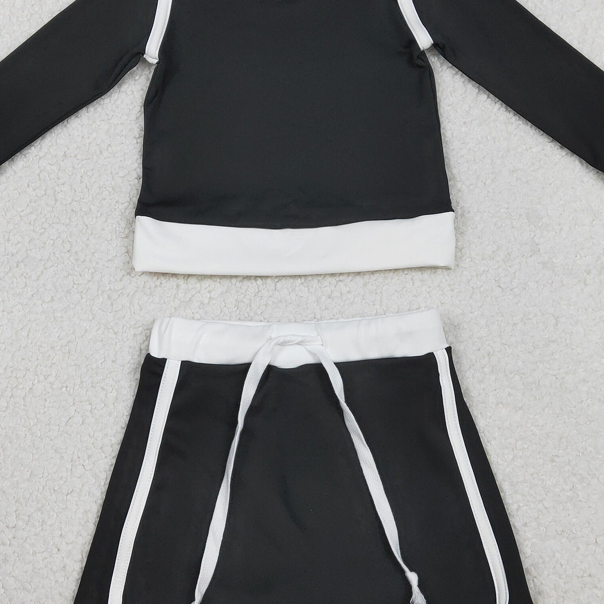 2.7 RTS NO MOQ （In stock）GLD1481 Baby Girls Black Long Sleeve Top Skirts Shorts Yoga Active Clothes Sets