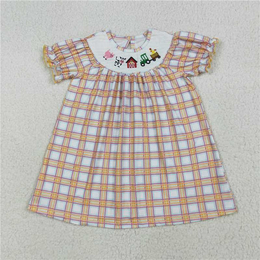 11.14 RTS NO MOQ （In stock）Matching GSD2276 Baby Girls Fall Plaid Cows Farm Smocked Knee Length Dresses