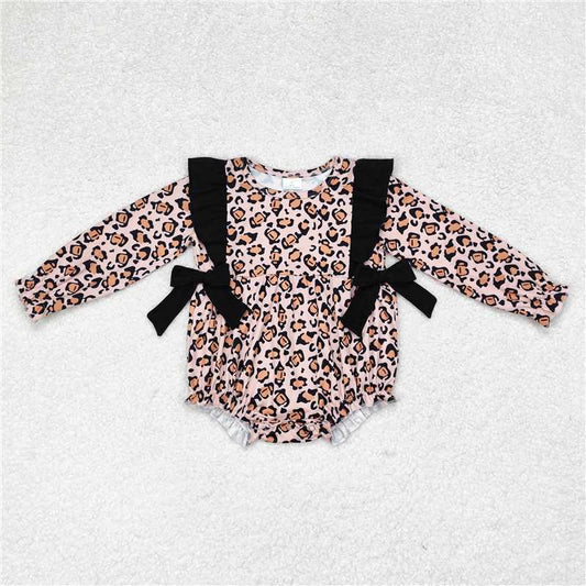 LR1071Long sleeves leopard bow baby girls fall romper