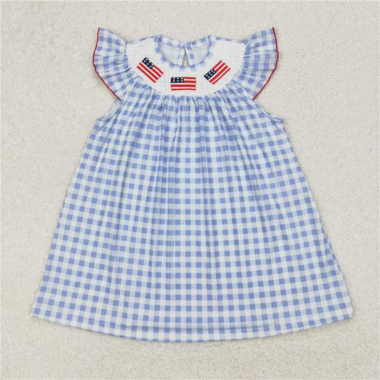 1.5 RTS NO MOQ （In stock）GSD1817 4th of July Smocked Baby Girls 4th Of July Flags Knee Length Dresses
