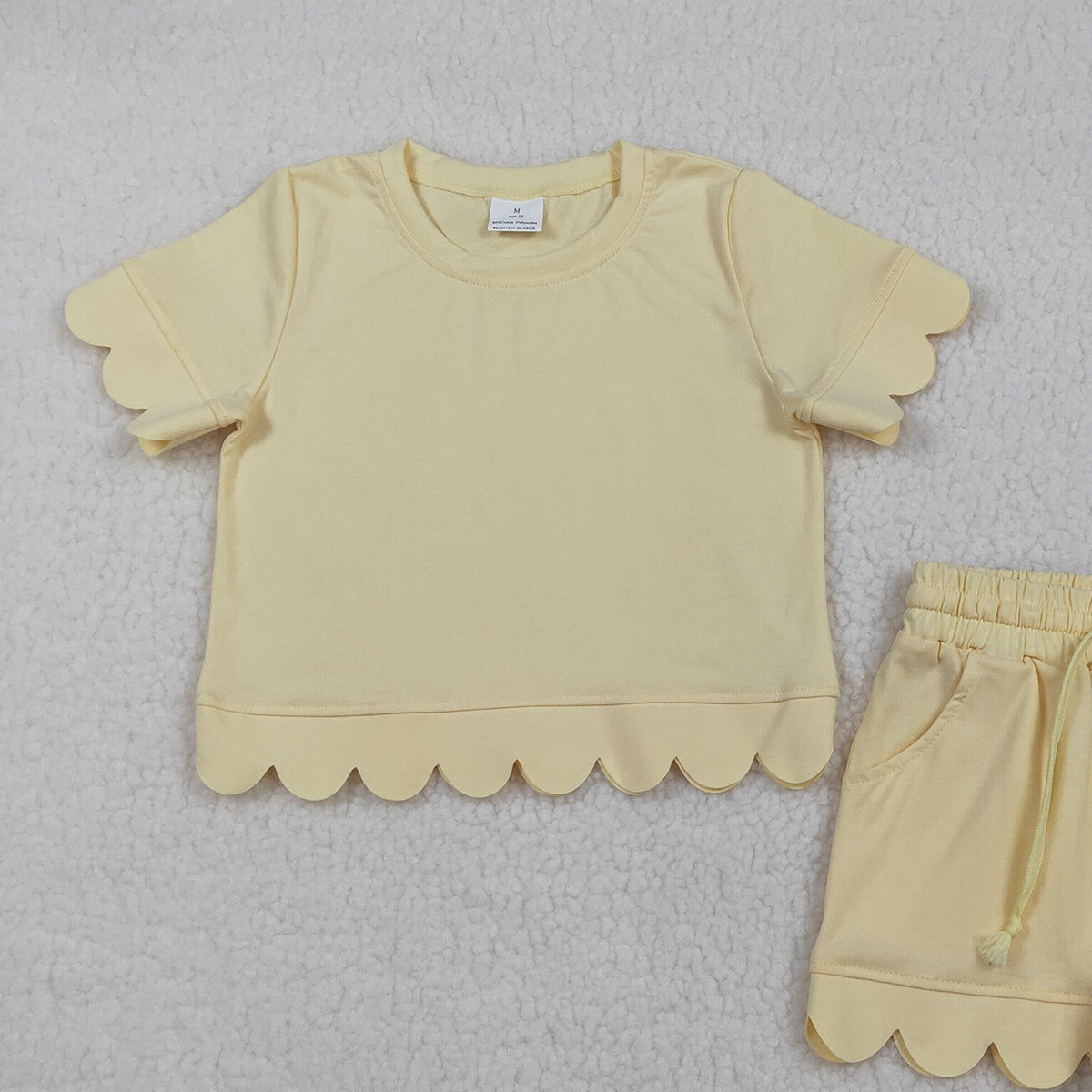3.25 RTS NO MOQ （In stock）GSSO3175 Kids Clothing for Baby Girls Short Sleeve Yellow Shirts Top Shorts Scallop Clothes Sets