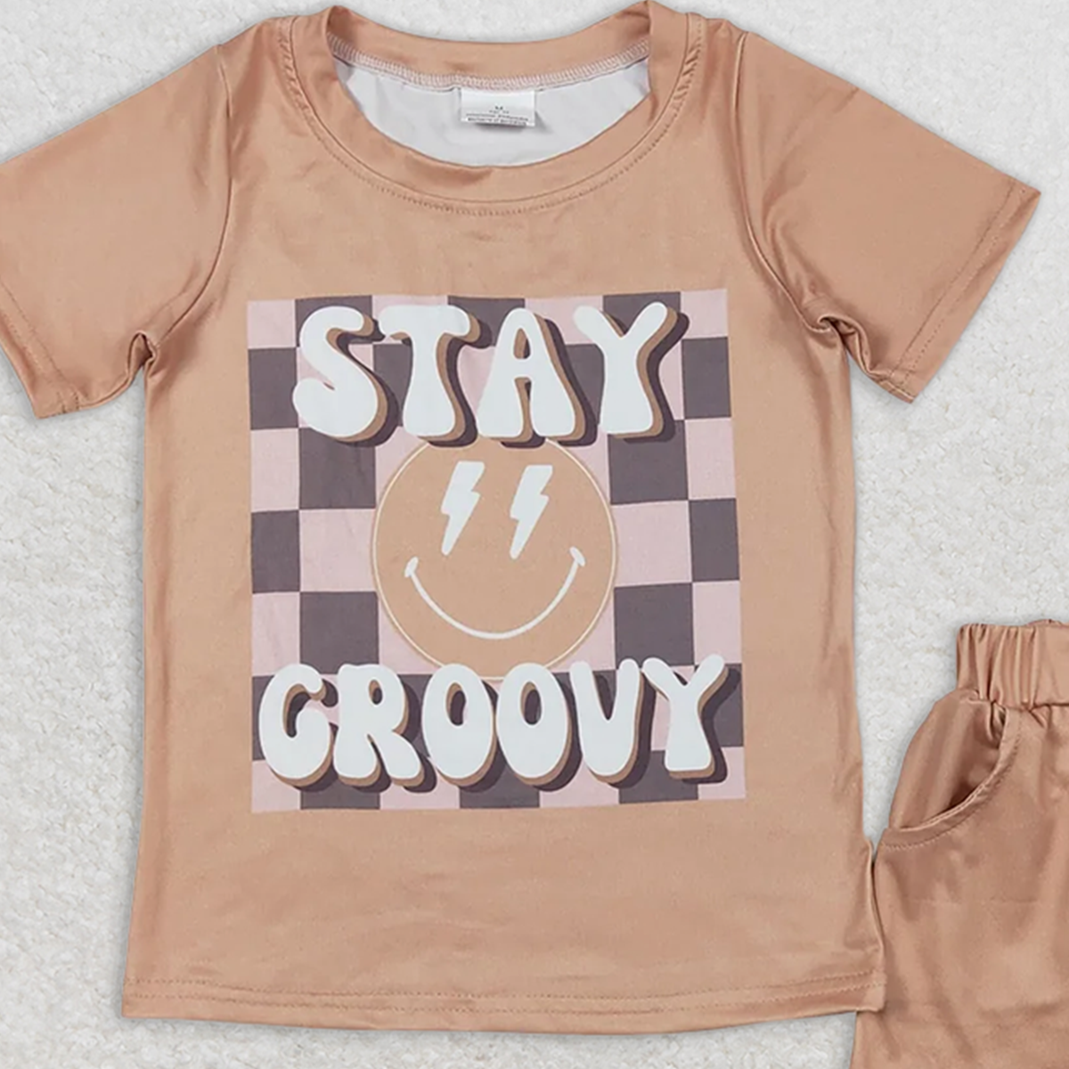 BSSO0613 RTS NO MOQ Baby Boys Summer Boys Outfits Baby Boys Stay Groovy Shirt Khaki Shorts Outfits Clothes Sets