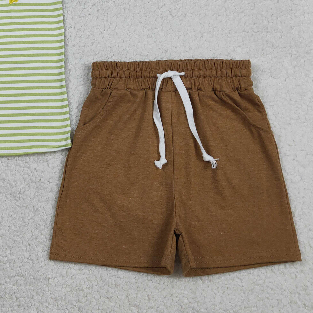 1.27 RTS NO MOQ （In stock）BSSO1768 Embroidery Dog Fishes Baby Boys Green Stripe Top Pockets Shorts Hunting Clothes Sets