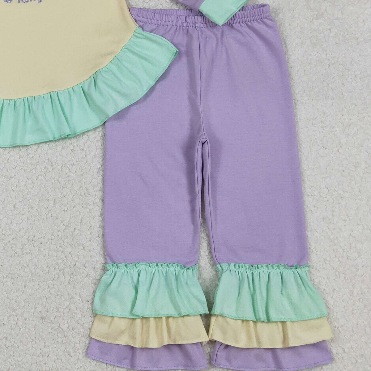1.8 RTS NO MOQ （In stock）GLP2979 Embroidery Sweet as King Cake Donuts Baby Girls Mardigras Ruffle Pants Clothes Sets