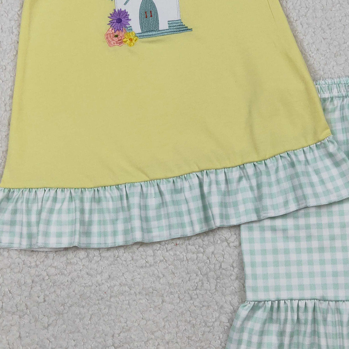 1.13 RTS NO MOQ （In stock）GSSO2966 Embroidery Church Cross Baby Girls Tunic Checked Ruffle Shorts Easter Clothes Sets