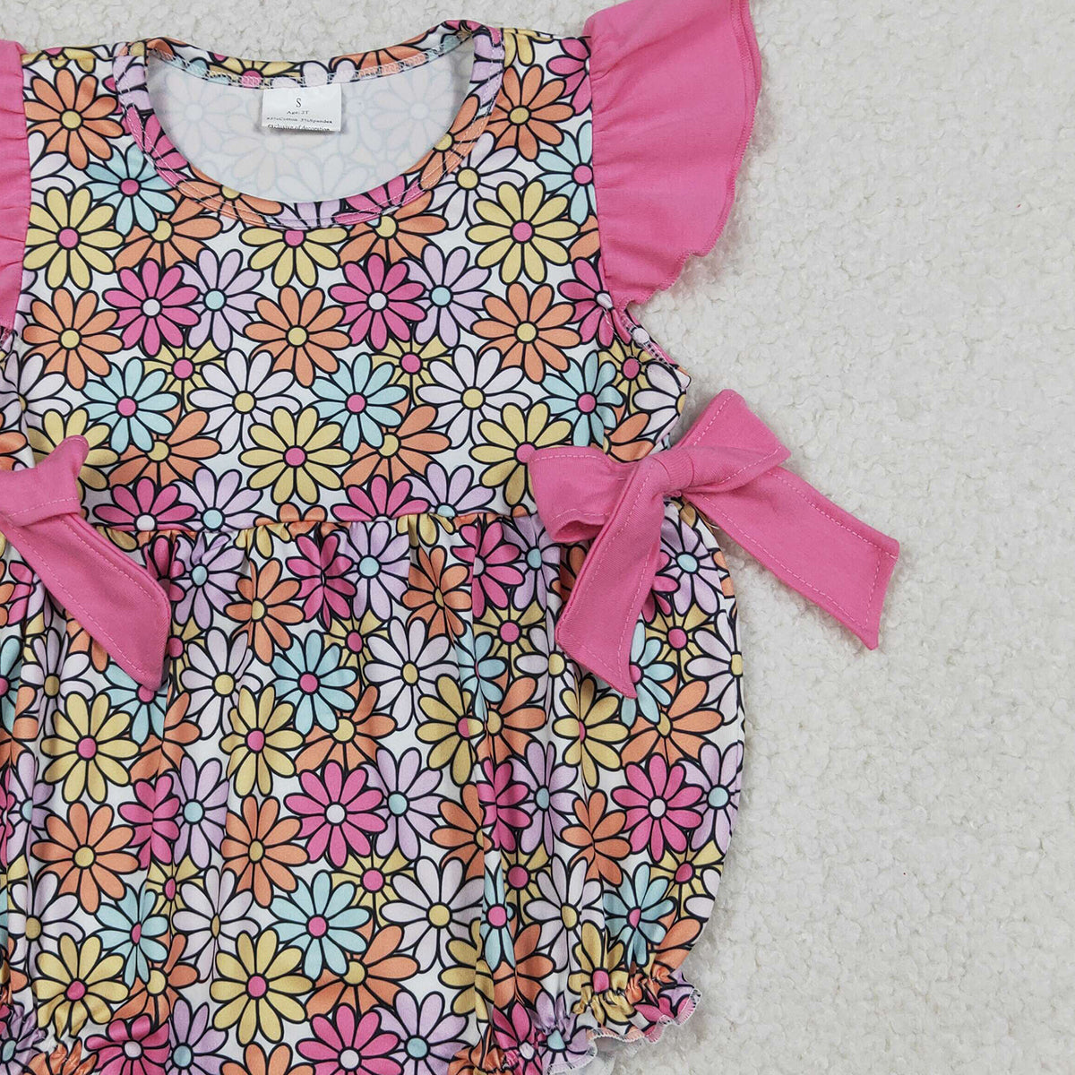 4.8 SR4049 RTS NO MOQ （In stock) Flutter sleeves floral bow baby girls summer romper