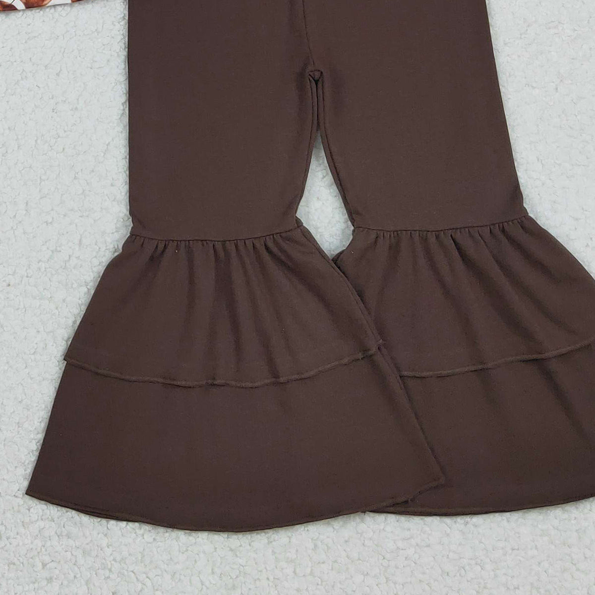 12.5 RTS NO MOQ （In stock）GLP2787 Baby Girls Bell Sleeve Footballs Bows Top Ruffle Bell Bottom Pants Team Clothes Set