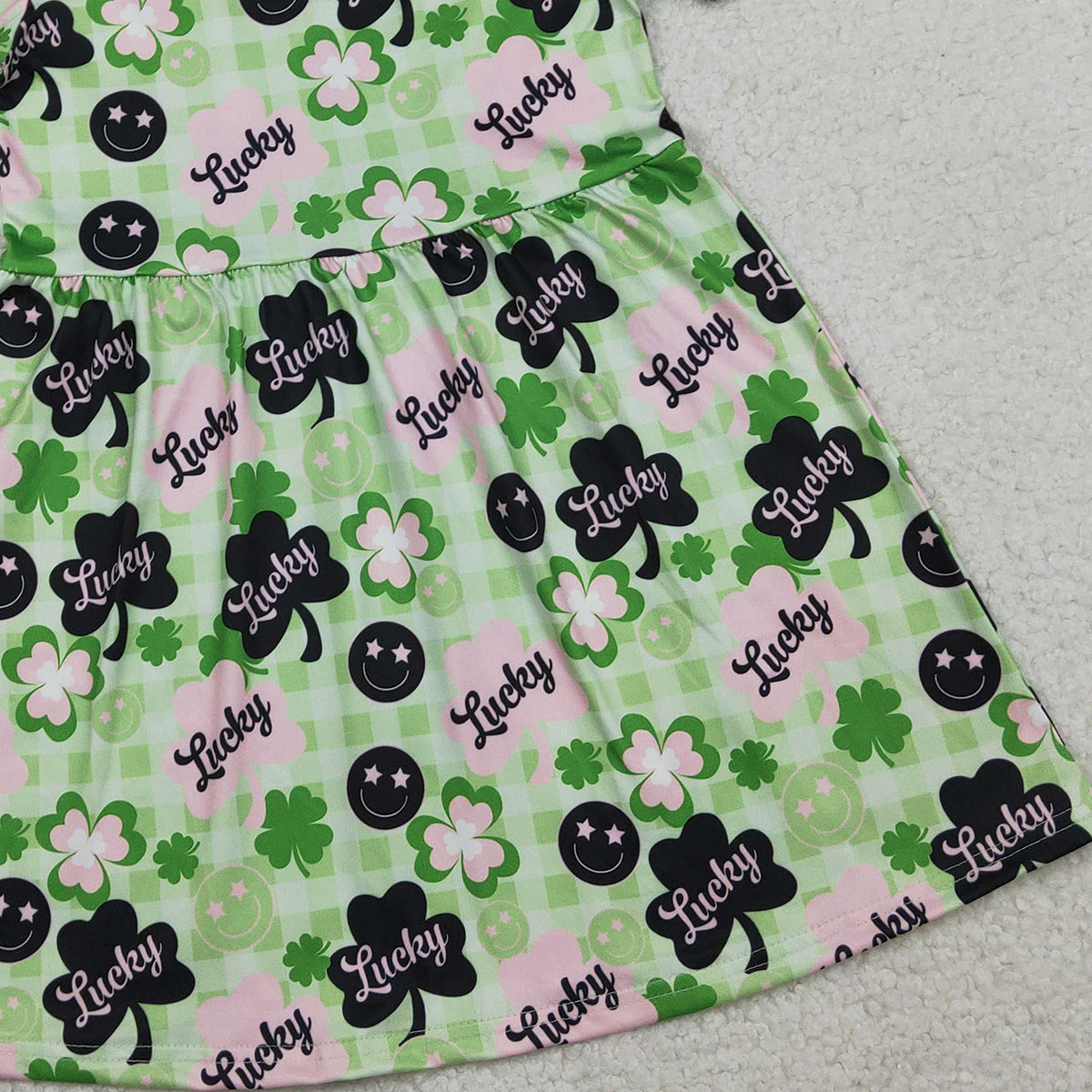 1.31 RTS NO MOQ （In stock）GSD2840 Baby Girls Green Checked Clovers Lucky St Patrick Knee Length Dresses