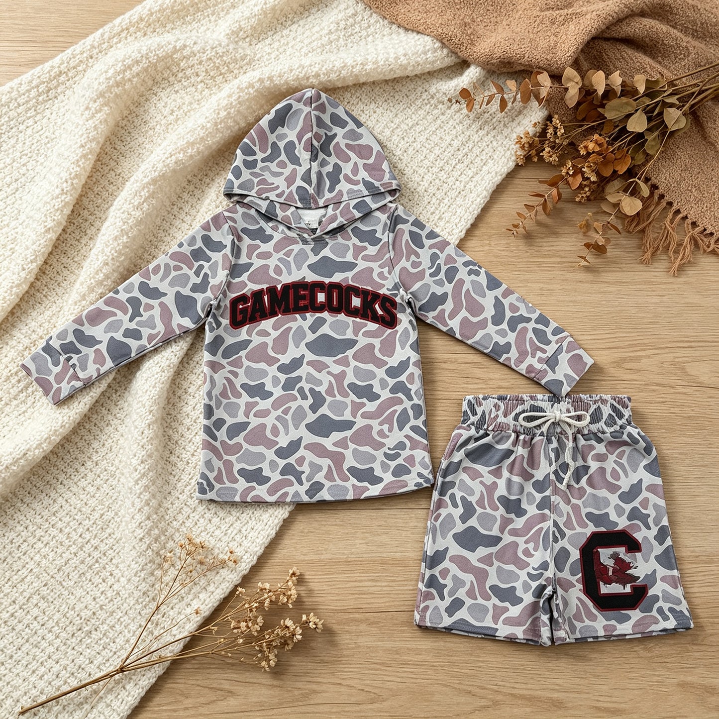 RTS NO MOQ （In stock）BLS0048 milk silk Baby Boys Grey Camo Gamecocks Long Sleeve Hoodie Short Team Clothes Set