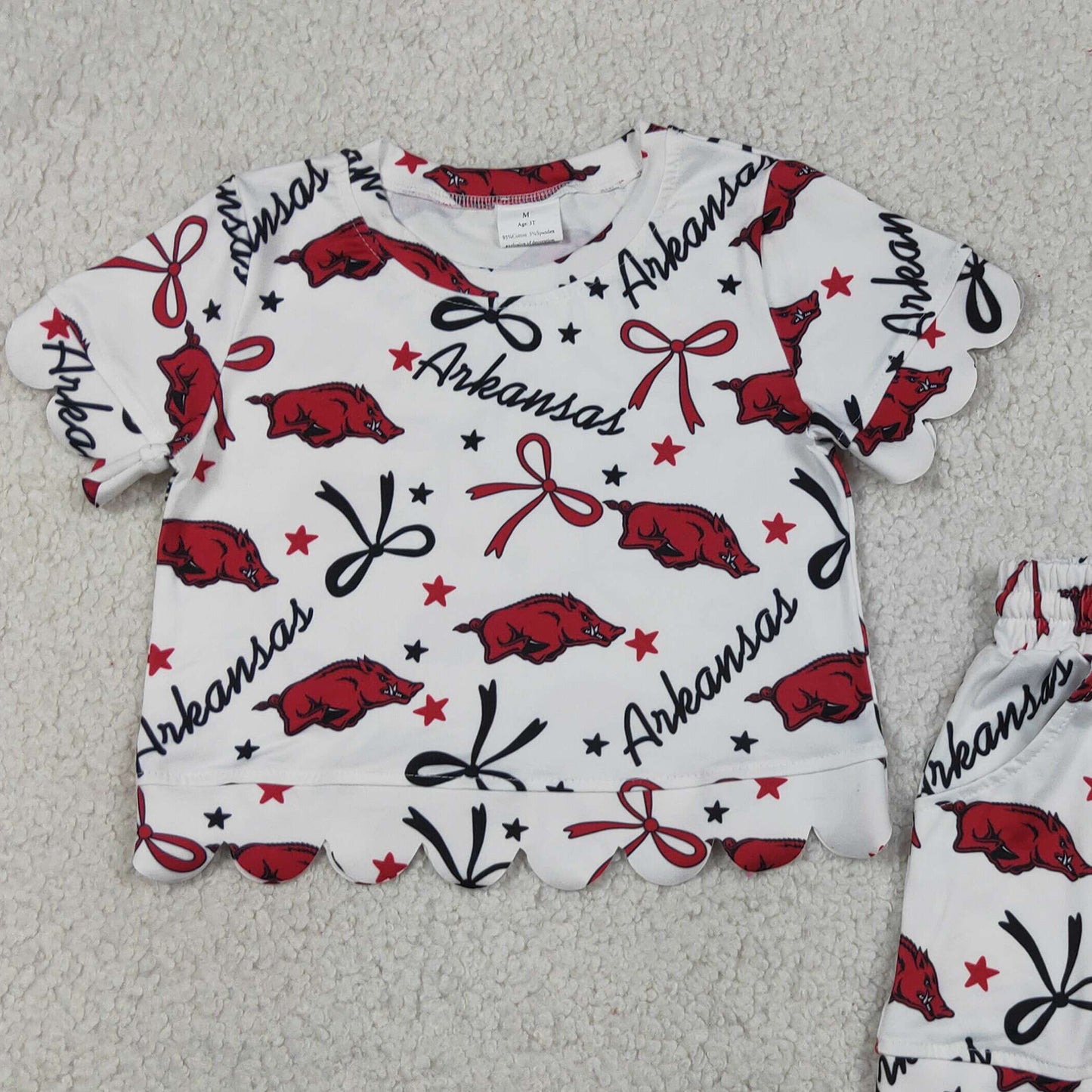 GSSO3254 RTS NO MOQ （In stock ）Short sleeves hogs bow scallop girls team outfits