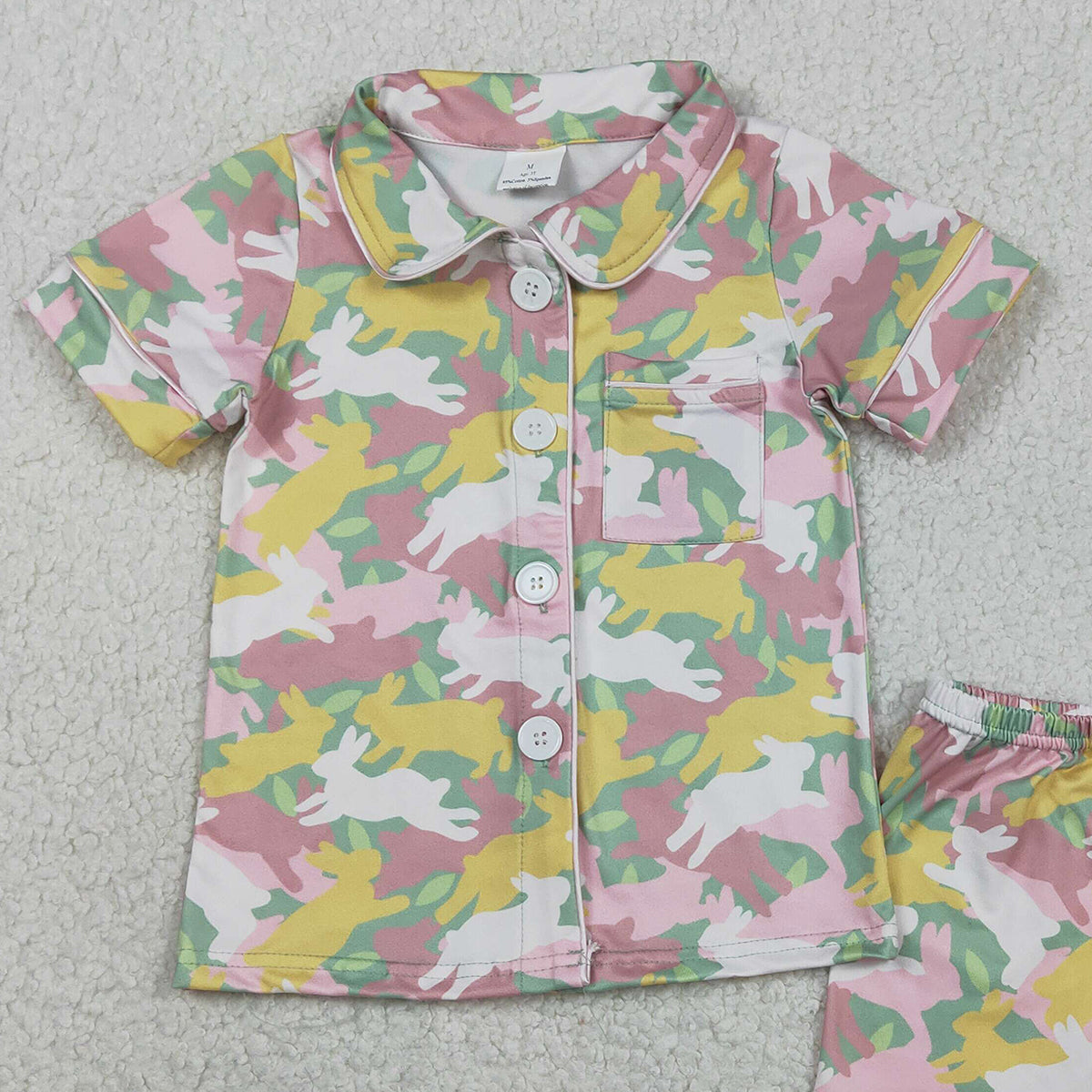 1.24 RTS NO MOQ （In stock）GSSO2972 Baby Girls Rabbits Camo Button Pocket Top Shorts Easter Pajamas Sets