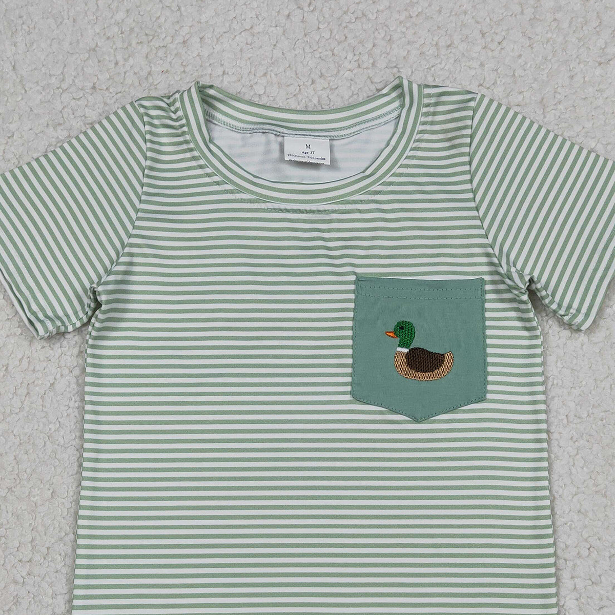 12.25 RTS NO MOQ （In stock）BT1557 Embroidery Duck Baby Boys Green Stripe Pocket Hunting T-shirts Top