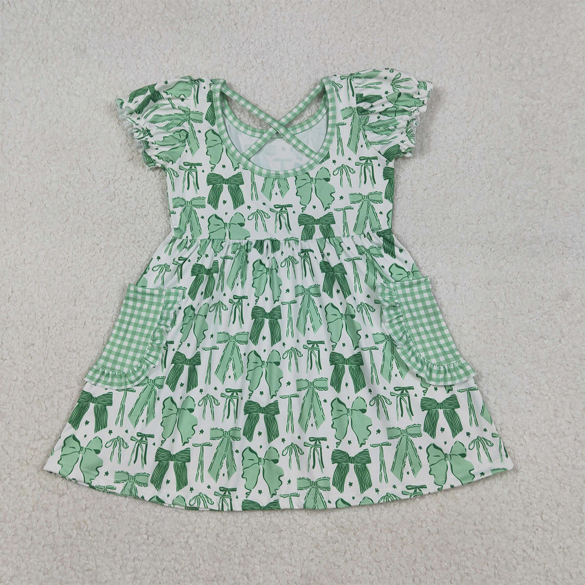 12.5 RTS NO MOQ （In stock）GSD2903 Baby Girls Green Clovers Bows St Patrick Pockets Knee Length Dresses