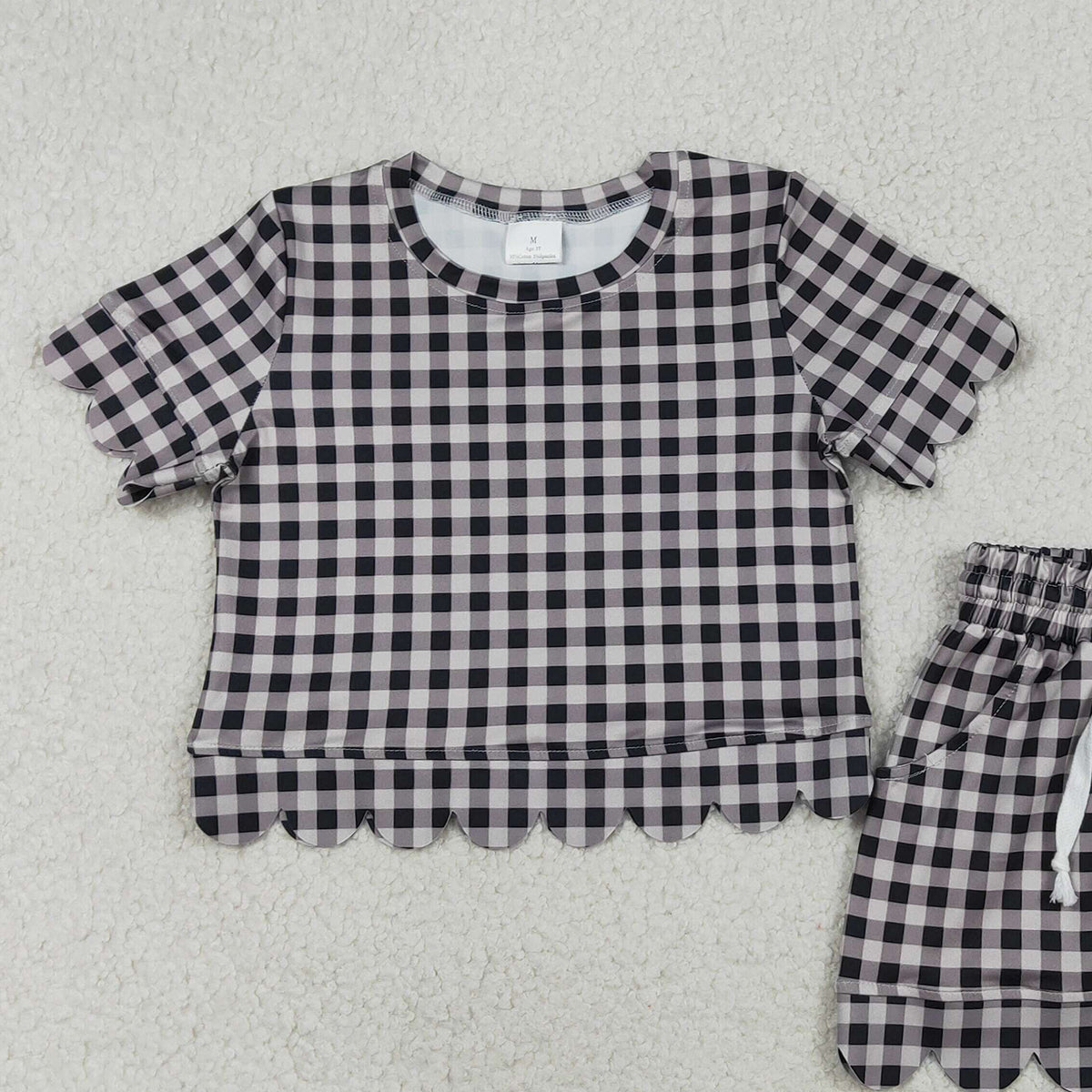 3.27 RTS NO MOQ （In stock）GSSO3182 Kids Clothing for Baby Girls Short Sleeve  Black Checked Top Shorts Scallop Clothes Sets