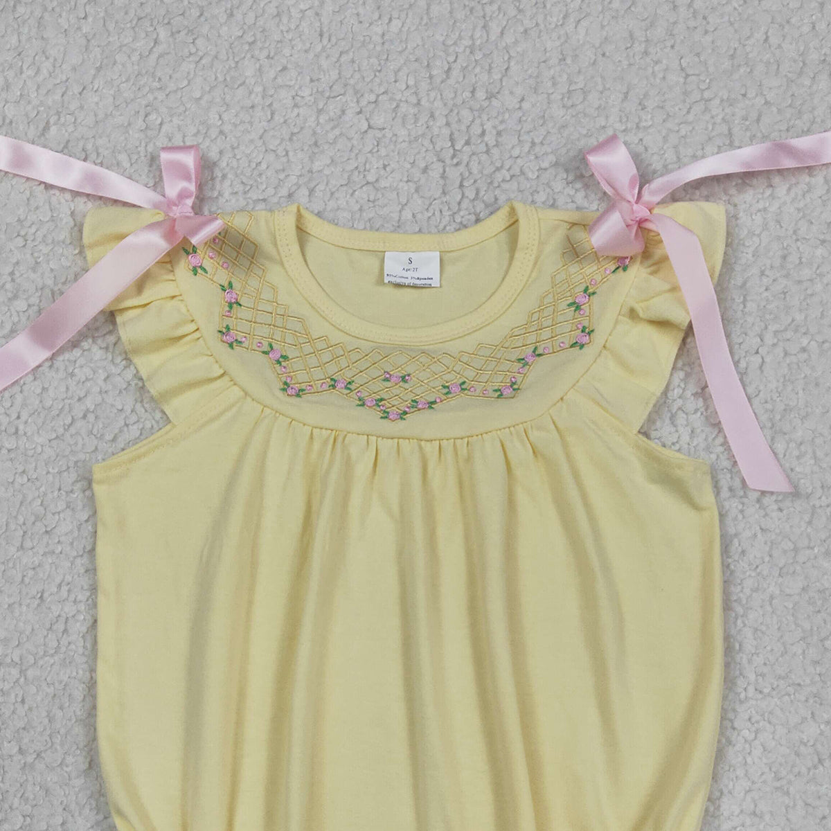 SR3561 RTS NO MOQ （In stock）Flutter sleeves yellow floral embroidery baby girls romper