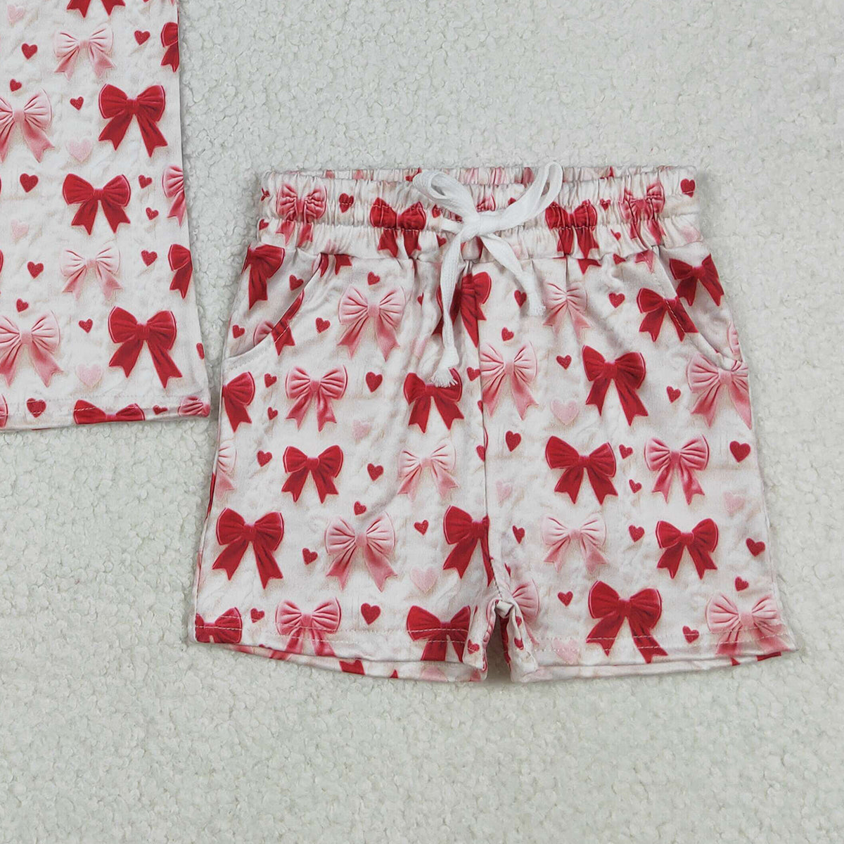 12.11 RTS NO MOQ （In stock）GSSO2835 Baby Girls Hearts Bows Top Pockets Shorts Valentines Clothes Sets