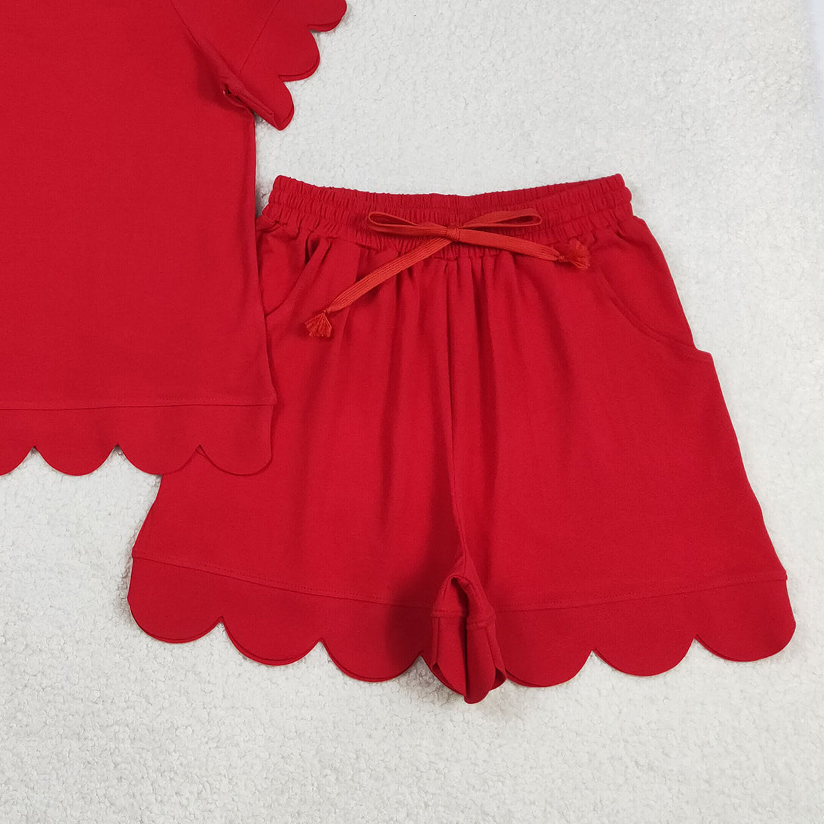 3.12 RTS NO MOQ （In stock）GSSO3205 Adult Women Red Shorts Sleeve Shirts Top Scallop Short Clothes Sets