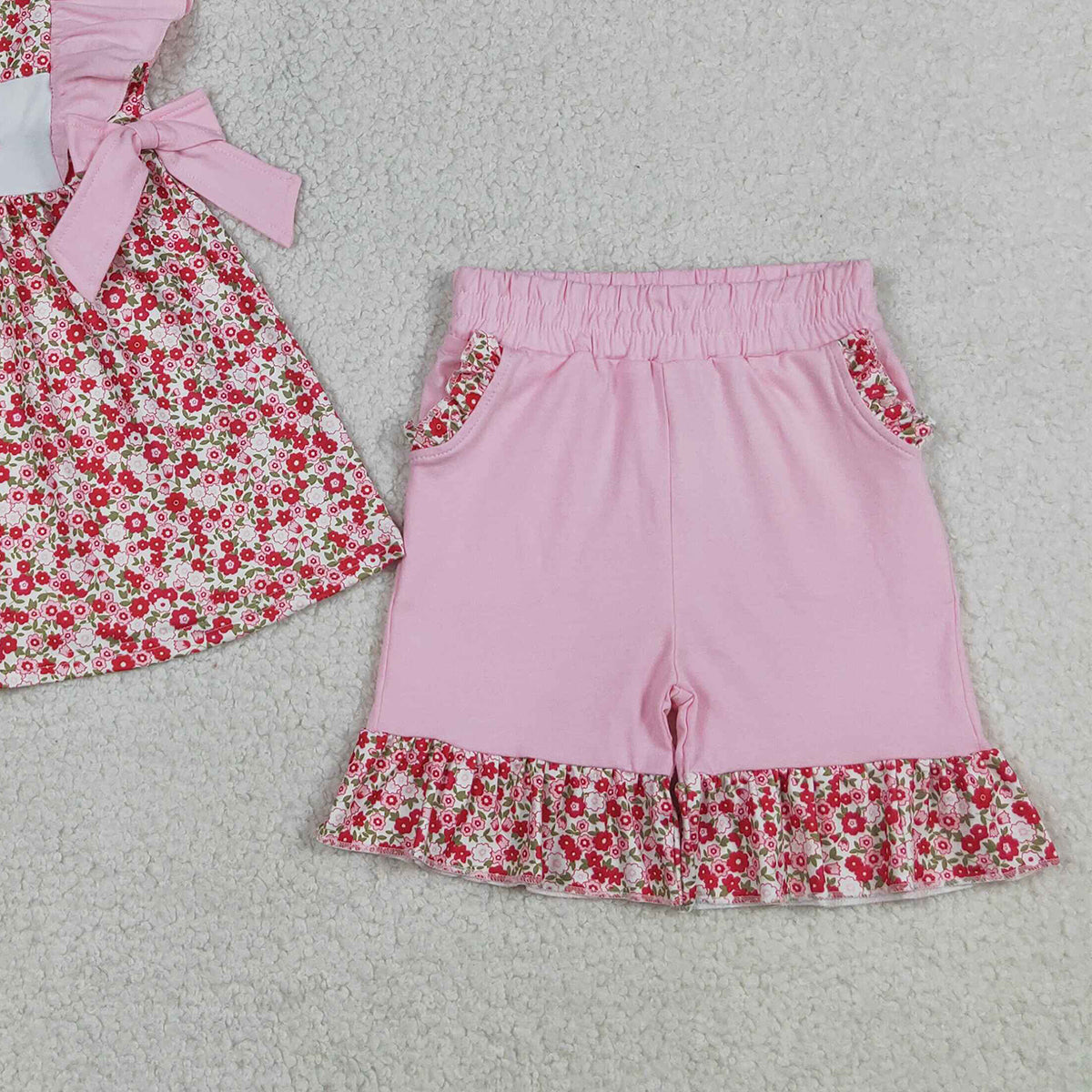 4.15 GSSO3131RTS NO MOQ （In stock ）Flutter sleeves floral mama's girl embroidery outfits