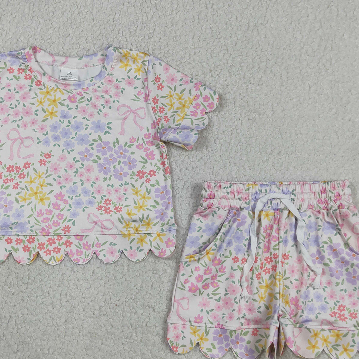 GSSO3270 RTS NO MOQ （In stock ）Short sleeves pink bow floral scallop kids girls summer outfits
