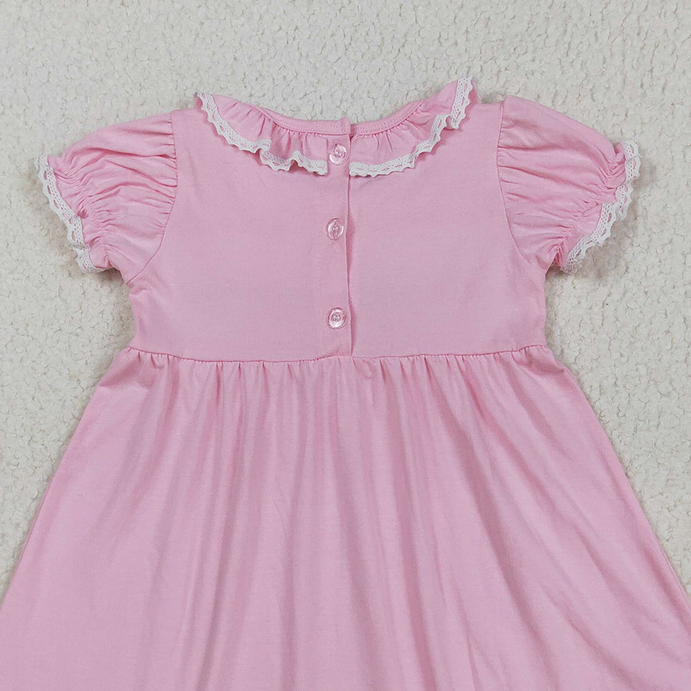 8.22 RTS NO MOQ （In stock）GSD2718Baby Girls Summer Dress Baby Girls Ruffle Sleeves Embroidery Bows Knee Length Dresses