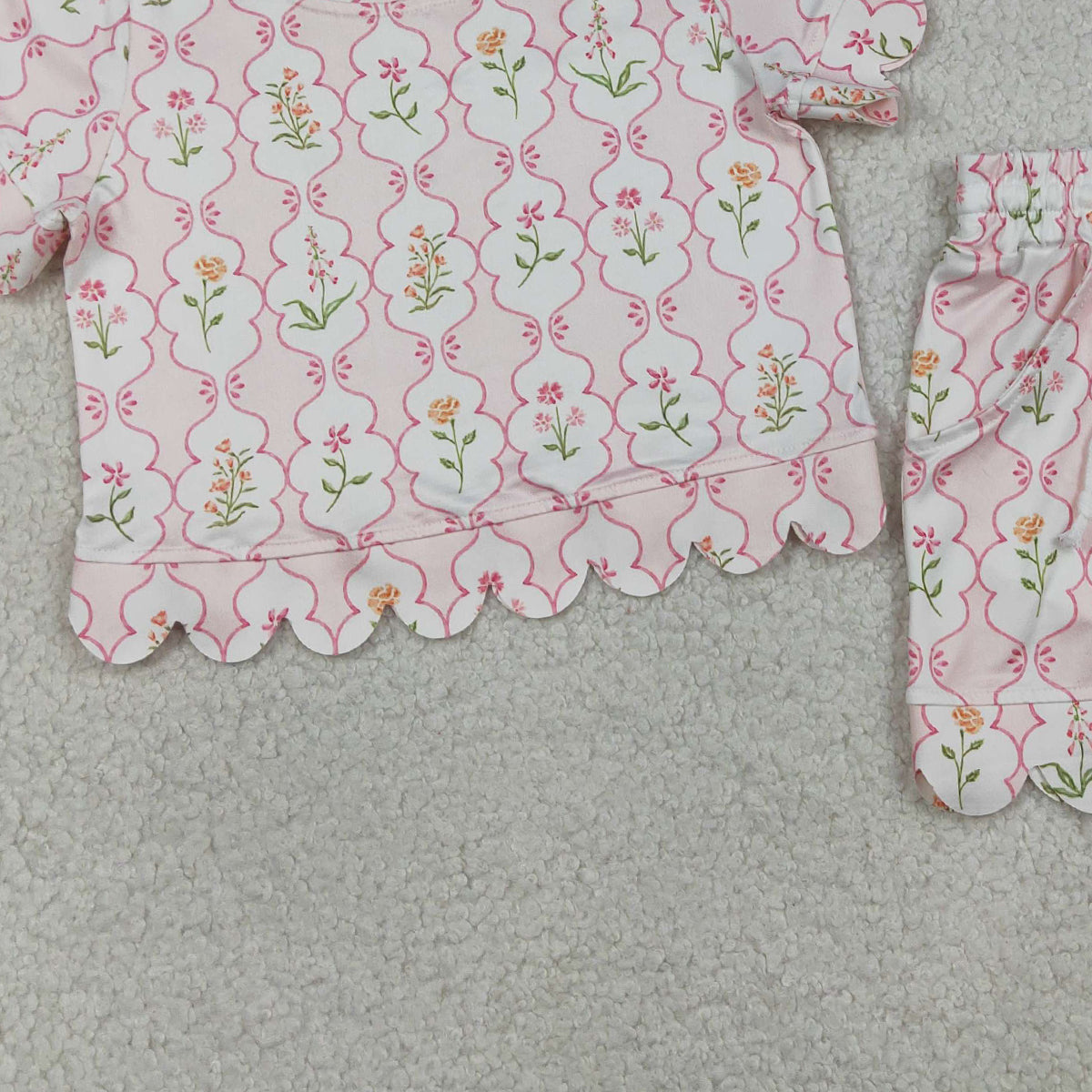 3.27 GSSO3271 RTS NO MOQ （In stock ）Short sleeves pink floral scallop kids girls summer outfits
