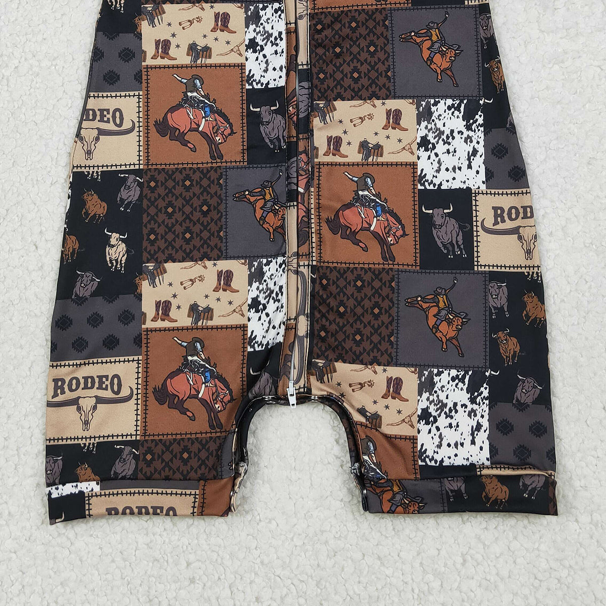 4.2 SR3545 RTS NO MOQ （In stock) Short sleeves cow rodeo baby boy zipper romper