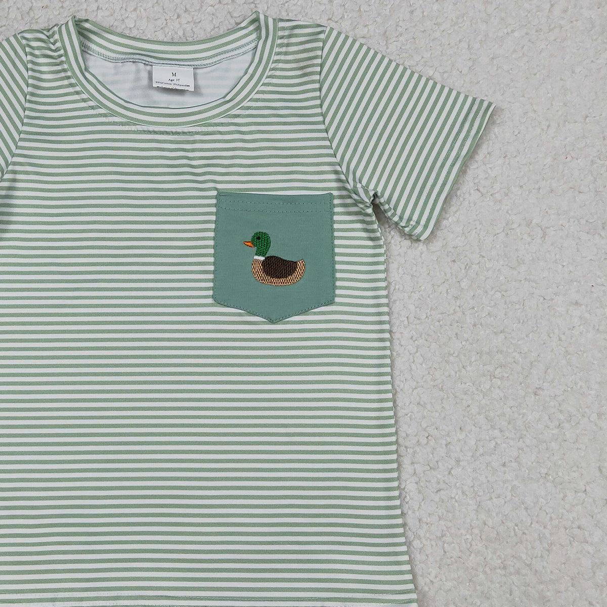 12.25 RTS NO MOQ （In stock）BT1557 Embroidery Duck Baby Boys Green Stripe Pocket Hunting T-shirts Top