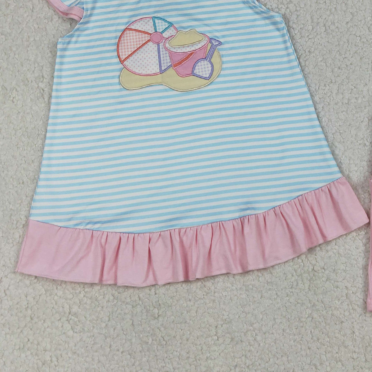 4.7 GSSO3109 RTS NO MOQ （In stock ）Embroidery Beach Baby Girls Blue Stripe Tunic Pockets Shorts Clothes Sets