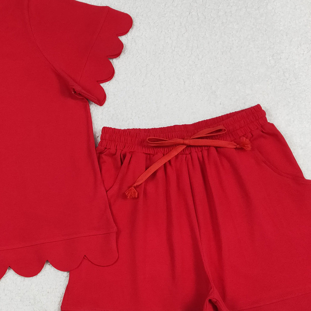 3.12 RTS NO MOQ （In stock）GSSO3205 Adult Women Red Shorts Sleeve Shirts Top Scallop Short Clothes Sets