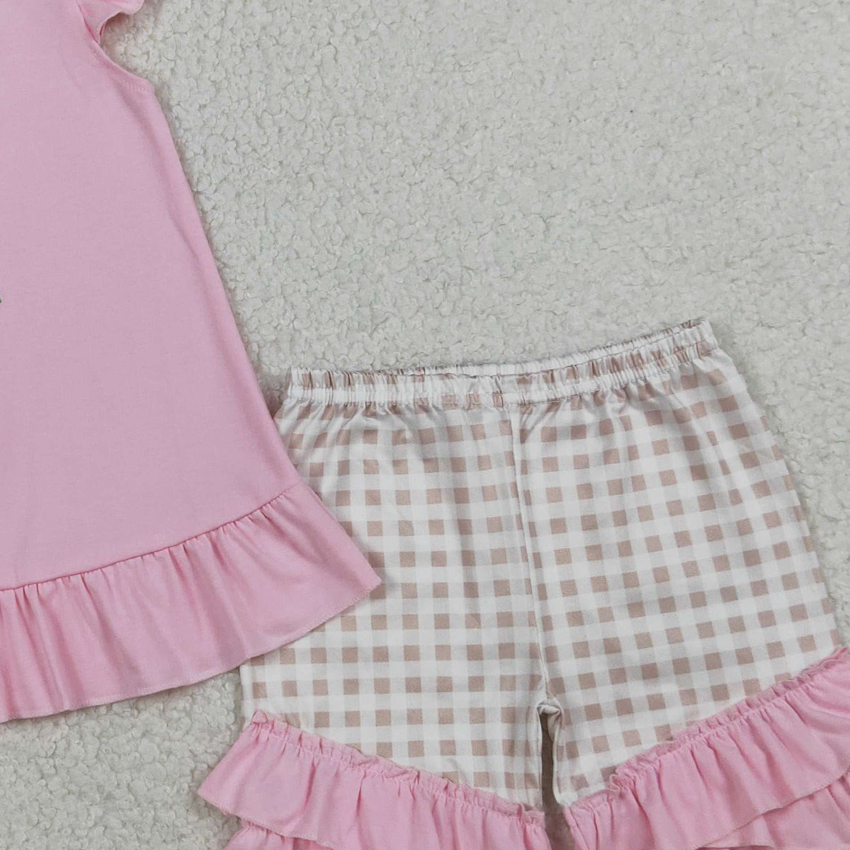 3.19 RTS NO MOQ （In stock）GSSO0374 Kids Clothing for Baby Girls Flutter Sleeve Embroidery Rabbit  Pink Tunic Checked Ruffle Shorts Easter Sets