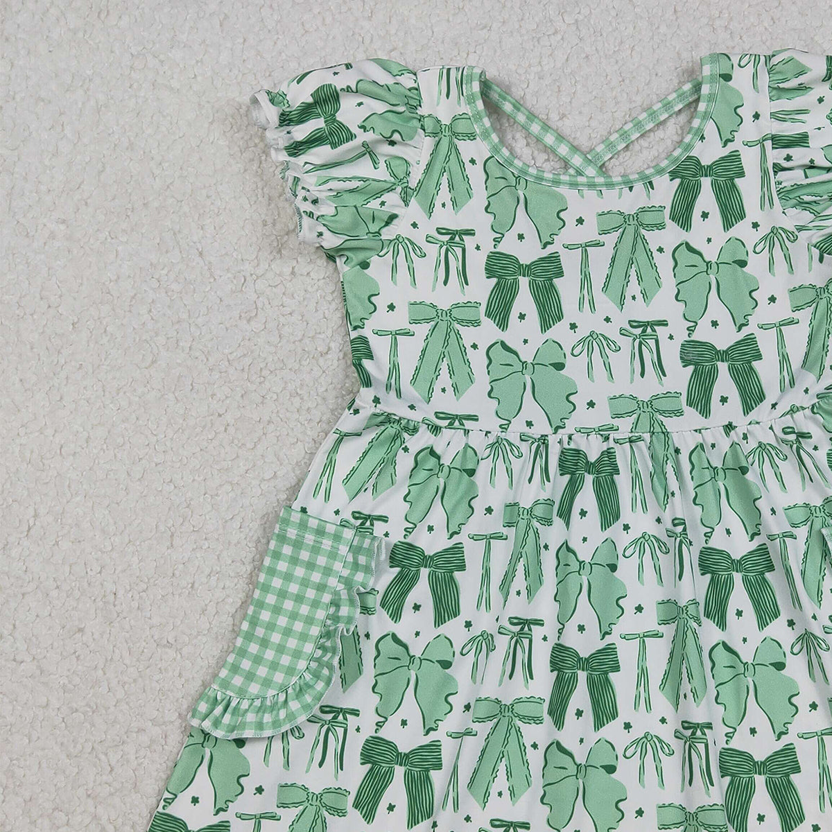 12.5 RTS NO MOQ （In stock）GSD2903 Baby Girls Green Clovers Bows St Patrick Pockets Knee Length Dresses