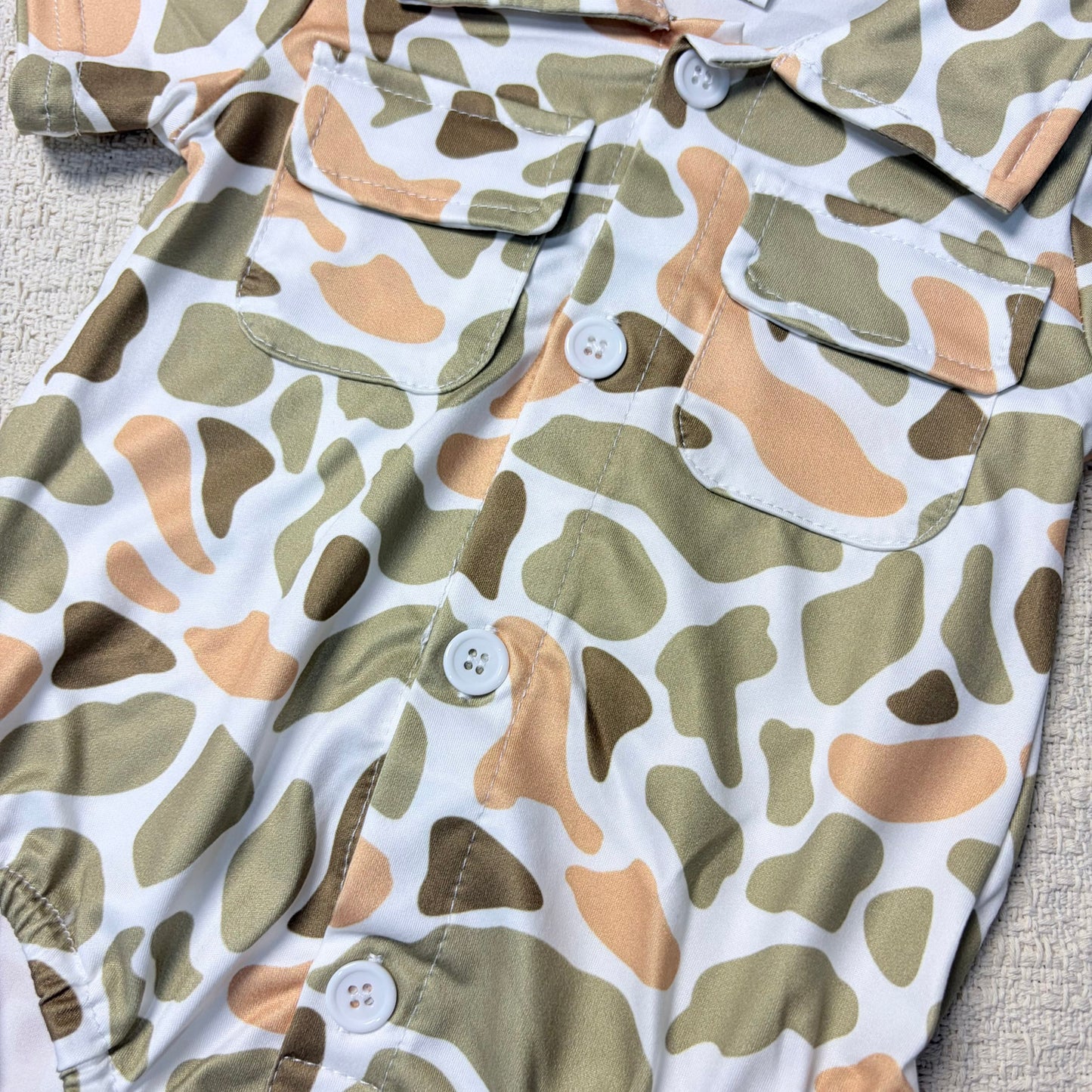 0514 RTS Sibling Short sleeves camo pockets baby boy button romper