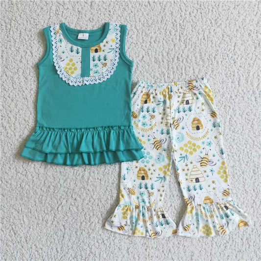 A8-12 Sleeveless green top with bee flared pants