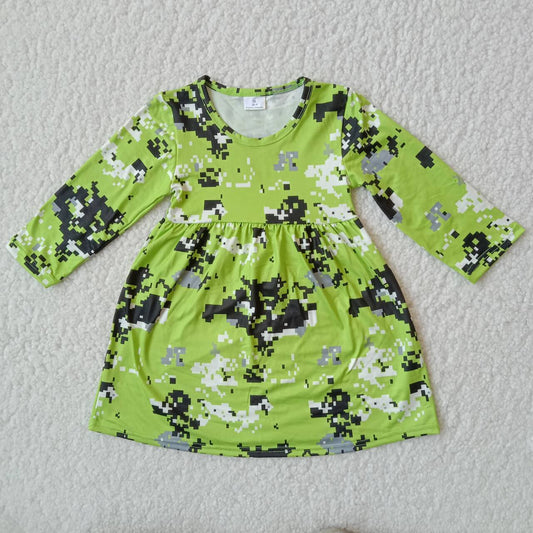9.24 RTS NO MOQ（In stock）G2-16-8';' Baby Girls Winter Dress Black and white spotted fruit green long-sleeved dress