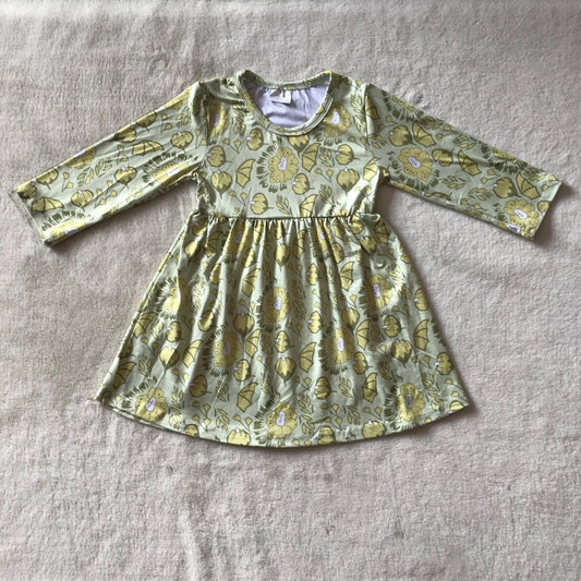 9.22 RTS NO MOQ（In stock）G3-12-*5 2Baby Girls Winter Dress Beige petal long-sleeved dress