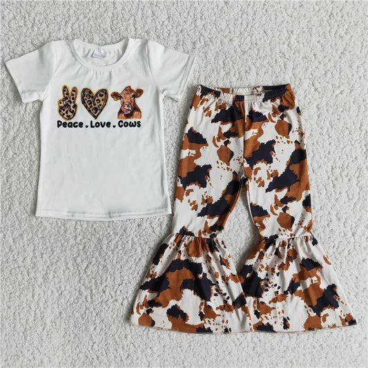B10-16 Peace love cows bell set