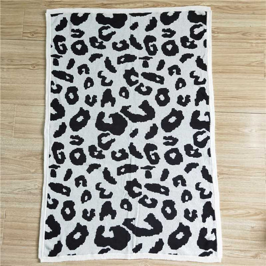 BL0023  Baby girls leopard woolen thick blankets