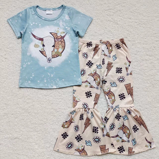 GSPO0777 Beige short-sleeved trousers suit with mountain bull head and lightning geometric pattern
