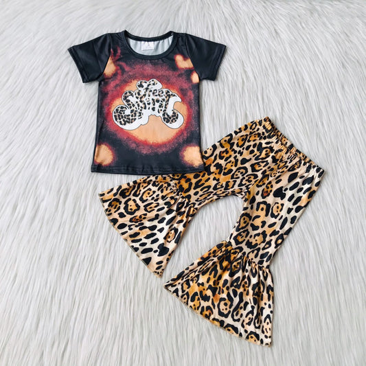 Aa-11 freesPlrit Black short-sleeved top with leopard print flared pants